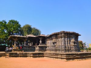 1000 pillar temple